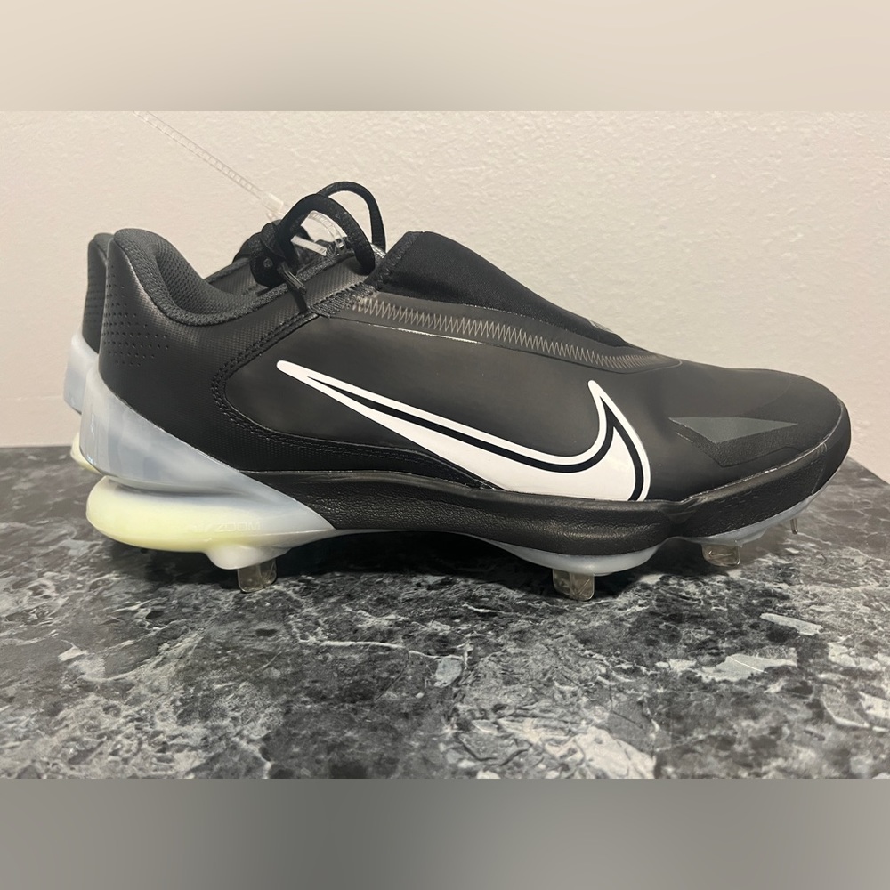 Nike MikeTrout-Zoom Trout 8 metal baseball cleats